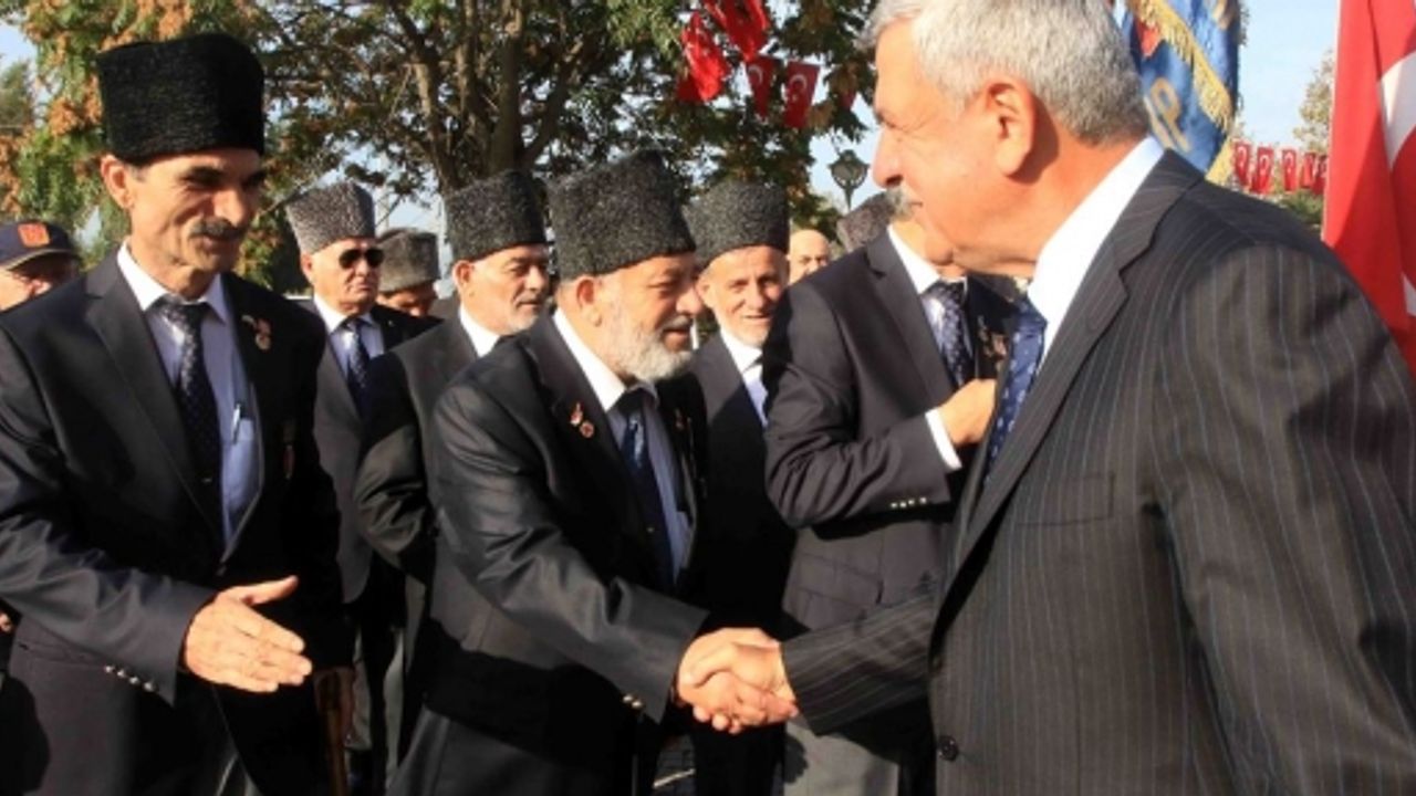 BAŞKAN;"ZAFERLERİNİ ŞEHİT VE GAZİLERİNE BORÇLU OLAN BU MİLLET SİZE MİNNETTARDIR."