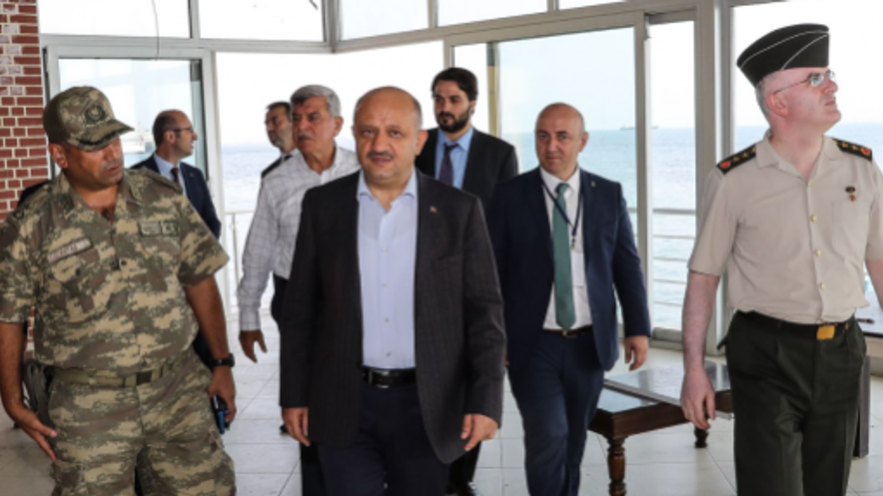 IŞIK VE KARAOSMANOĞLU, DARICA KIŞLASINI İNCELEDİ