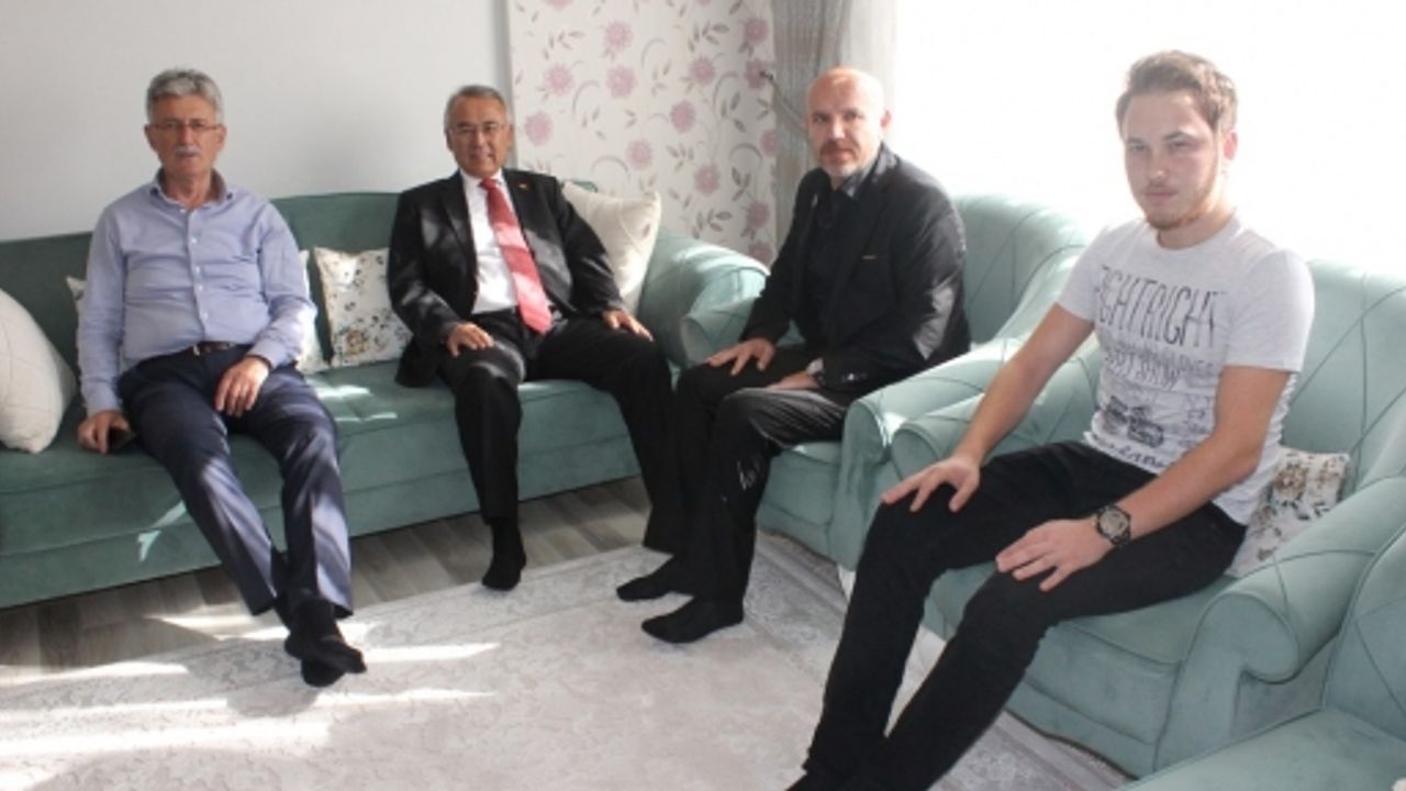 KAYMAKAM ALTINTAŞ ve BAŞKAN ELLİBEŞ GAZİLERİ ZİYARET ETTİ