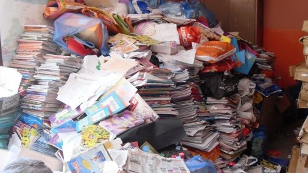 OKULLARDAN 90 TON ESKİ KİTAP TOPLANDI