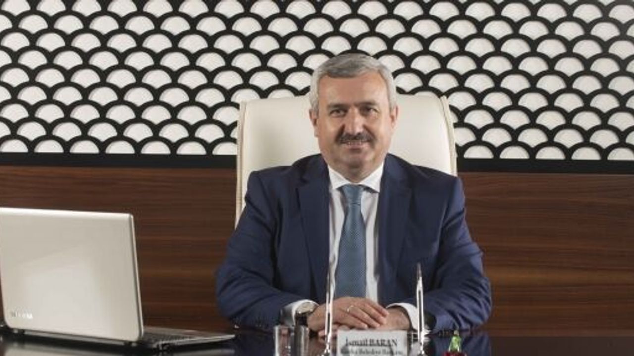 BAŞKAN BARAN:: " GAZETECİLERİMİZ TAKDİRİ HAK  EDİYORLAR"