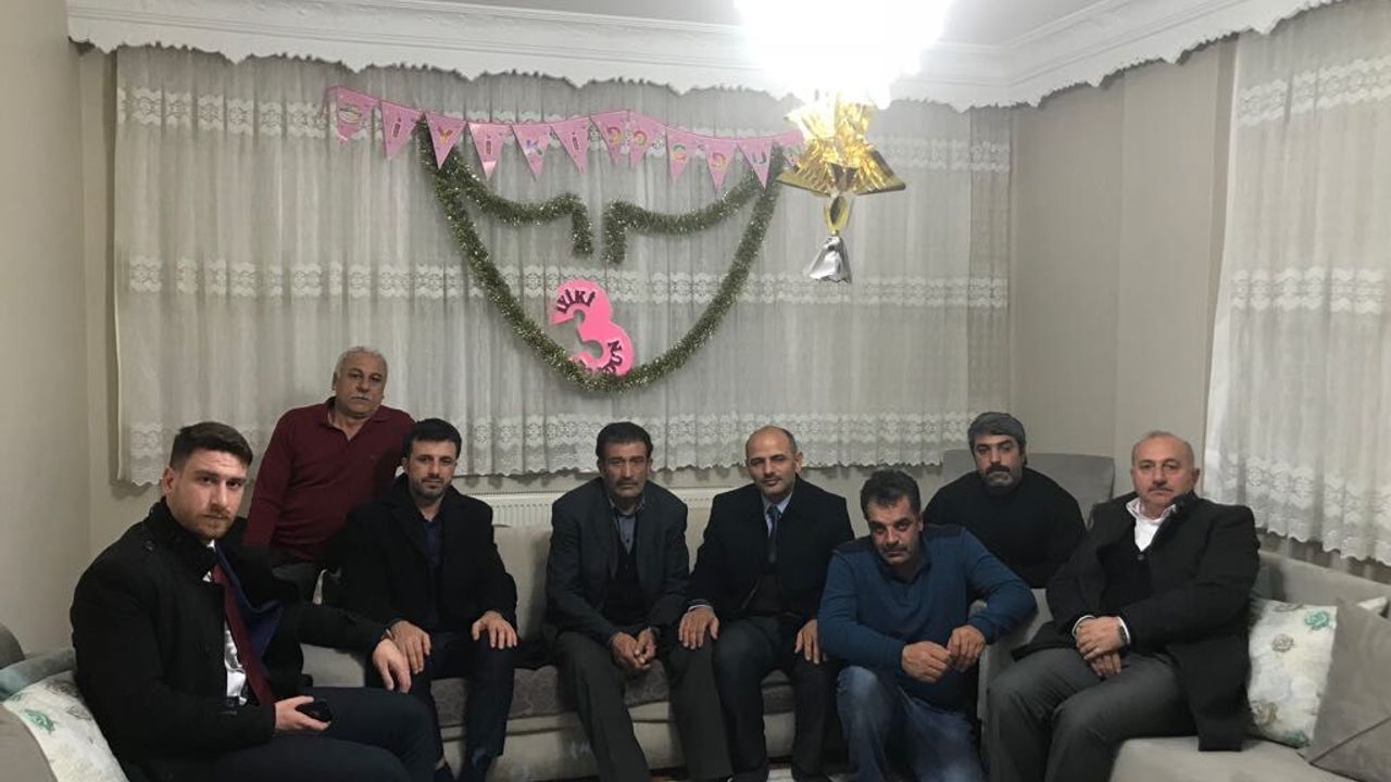 BİR EVLADIMI KAYBETTİM BİNLERCE EVLADIM OLDU