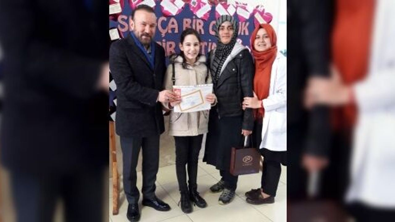 DOĞAN, KIZININ KARNE HEYECANINA ORTAK OLDU