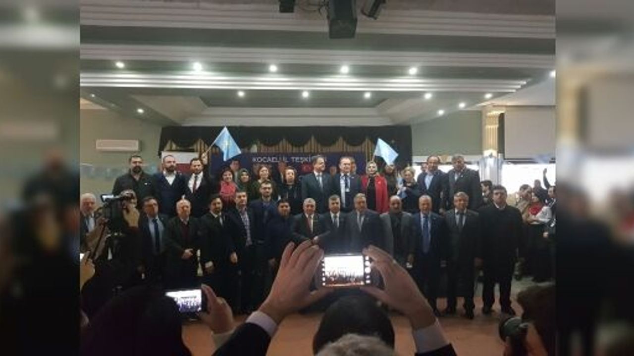 İYİ PARTİ KÖRFEZ'DE İCRA KOMİTESİ BELİRLENDİ