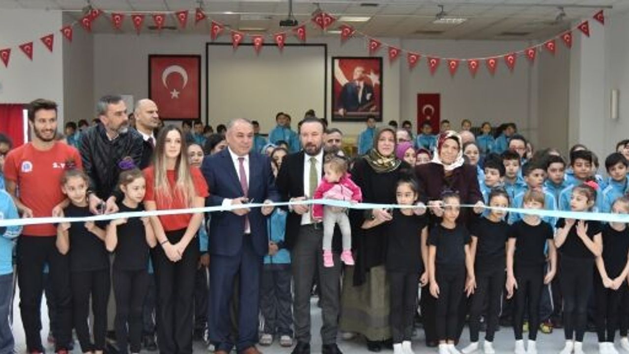 ŞEHİT SELCUK GÖKDAĞ OKULUNUN DA ARTIK BİR SPOR SALONU VAR
