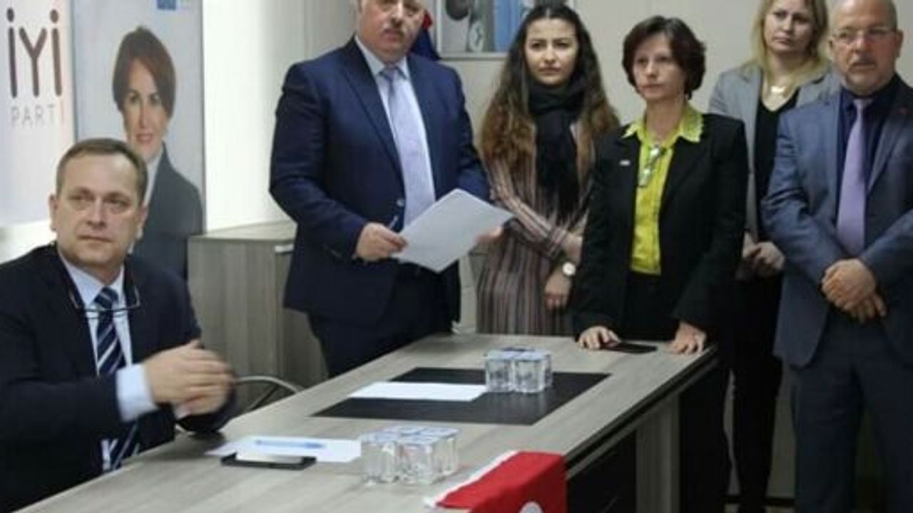 İYİ PARTİ SEÇİLMİŞ LİSTESİNİ BELİRLEDİ