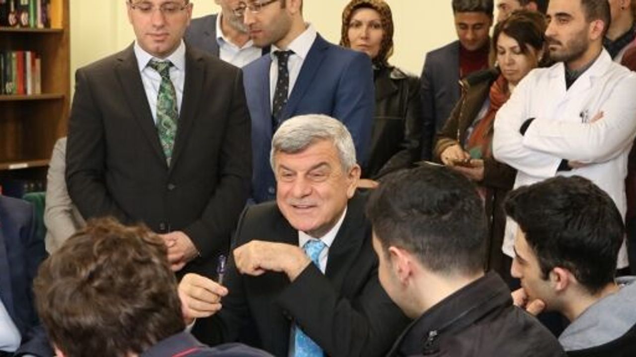 KARAOSMANOĞLU;‘’EĞİTİM FIRSATLARINI DEĞERLENDİRİN VE KENDİNİZİ İYİ YETİŞTİRİN"