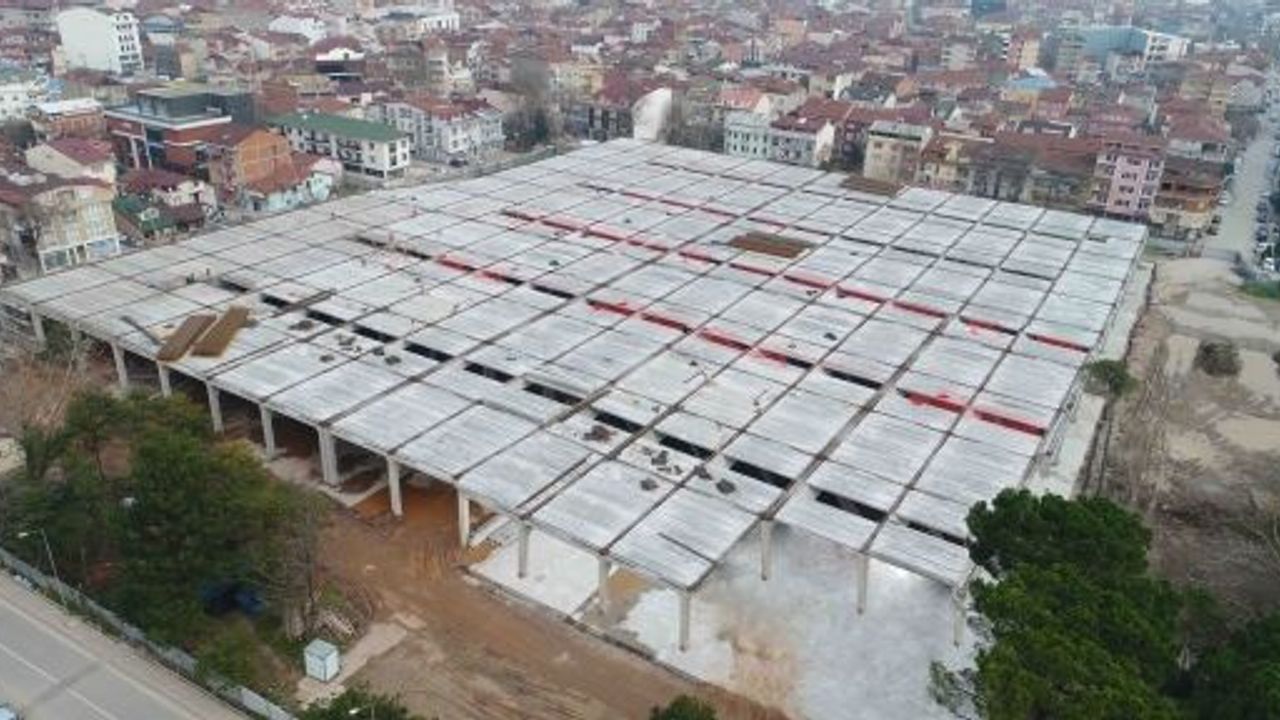 PERŞEMBE PAZARI ALANI ÜST KISMI TAMAMLANIYOR