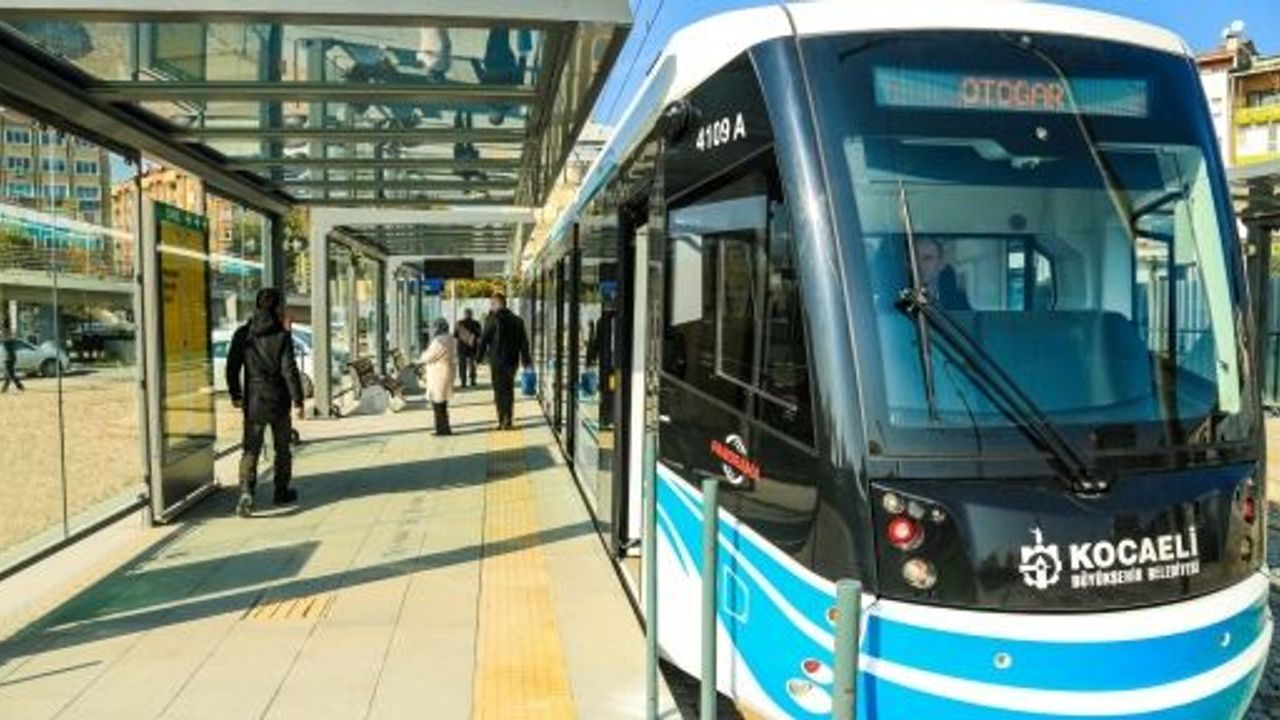 AKÇARAY'DA YOLCU TAŞIMA REKORU;GÜNLÜK 36 BİN YOLCU