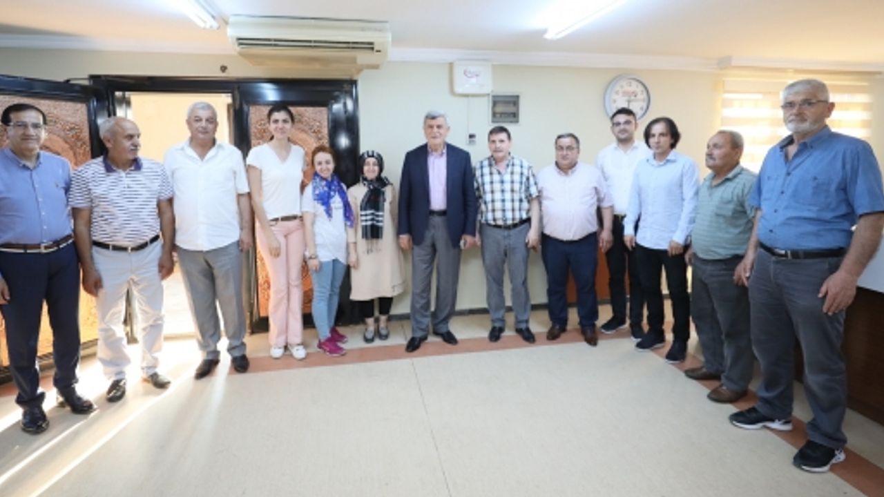    Karaosmanoğlu, ‘’Bizim siyasetimiz birlik, dirlik ve bolluk siyasetidir’’