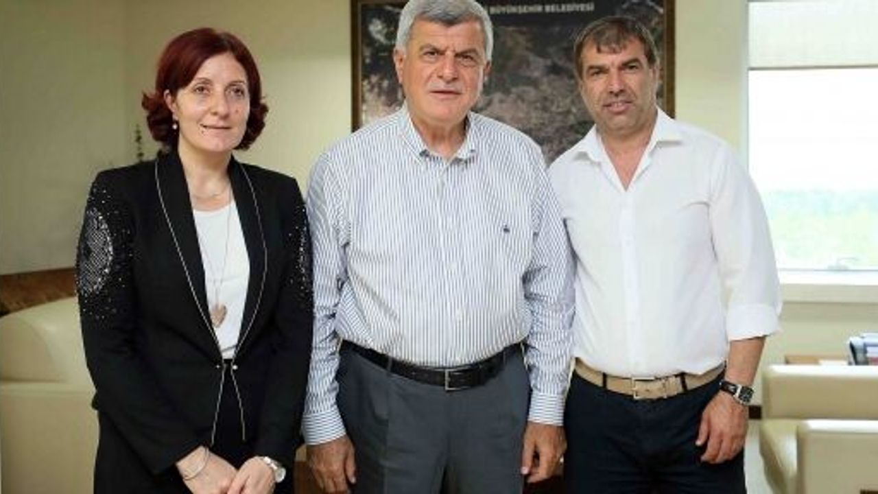 BAŞKAN KARAOSMANOĞLU, ‘’MUHTARLARIMIZLA BİRLİKTE ÇALIŞIYORUZ’’