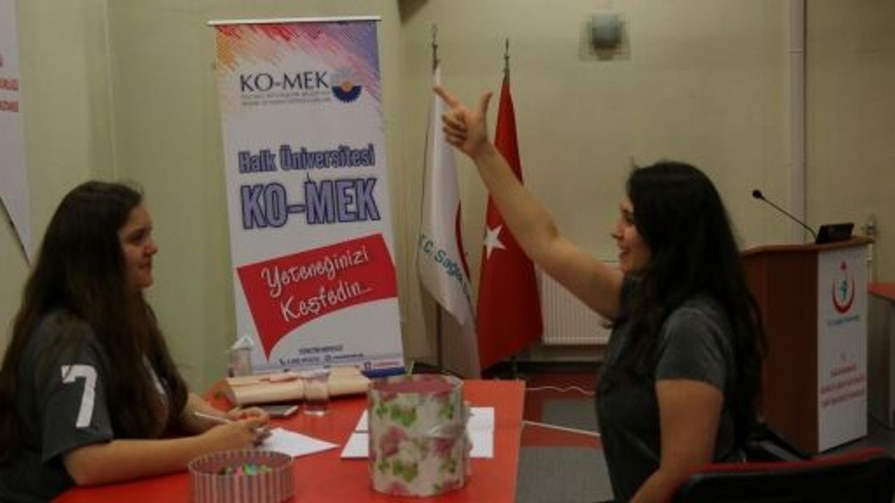 KO-MEK’TEN HASTANELERE İŞARET DİLİ EĞİTİMİ