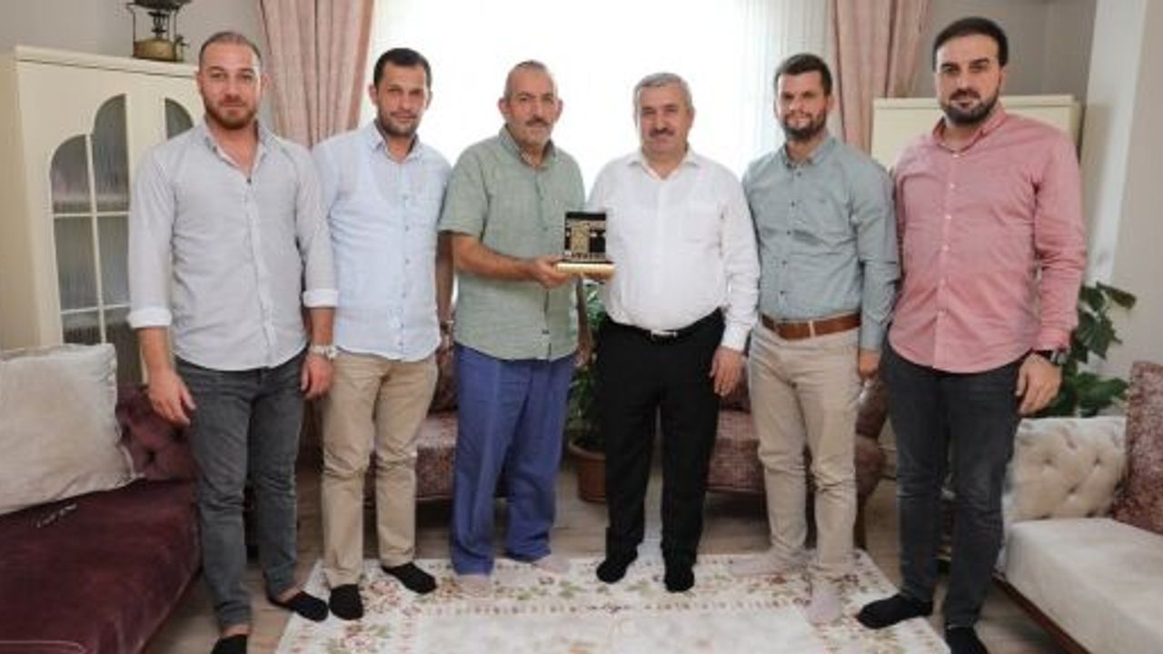 Başkan Baran, Hacı  Ziyaretlerini Sürdürüyor