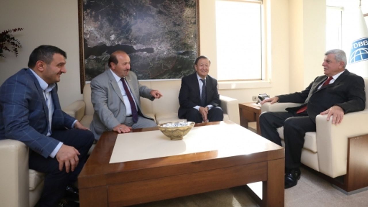 Karaosmanoğlu “Türkiye’nin tek gayesi dünyada güzel insanların yetişmesidir”