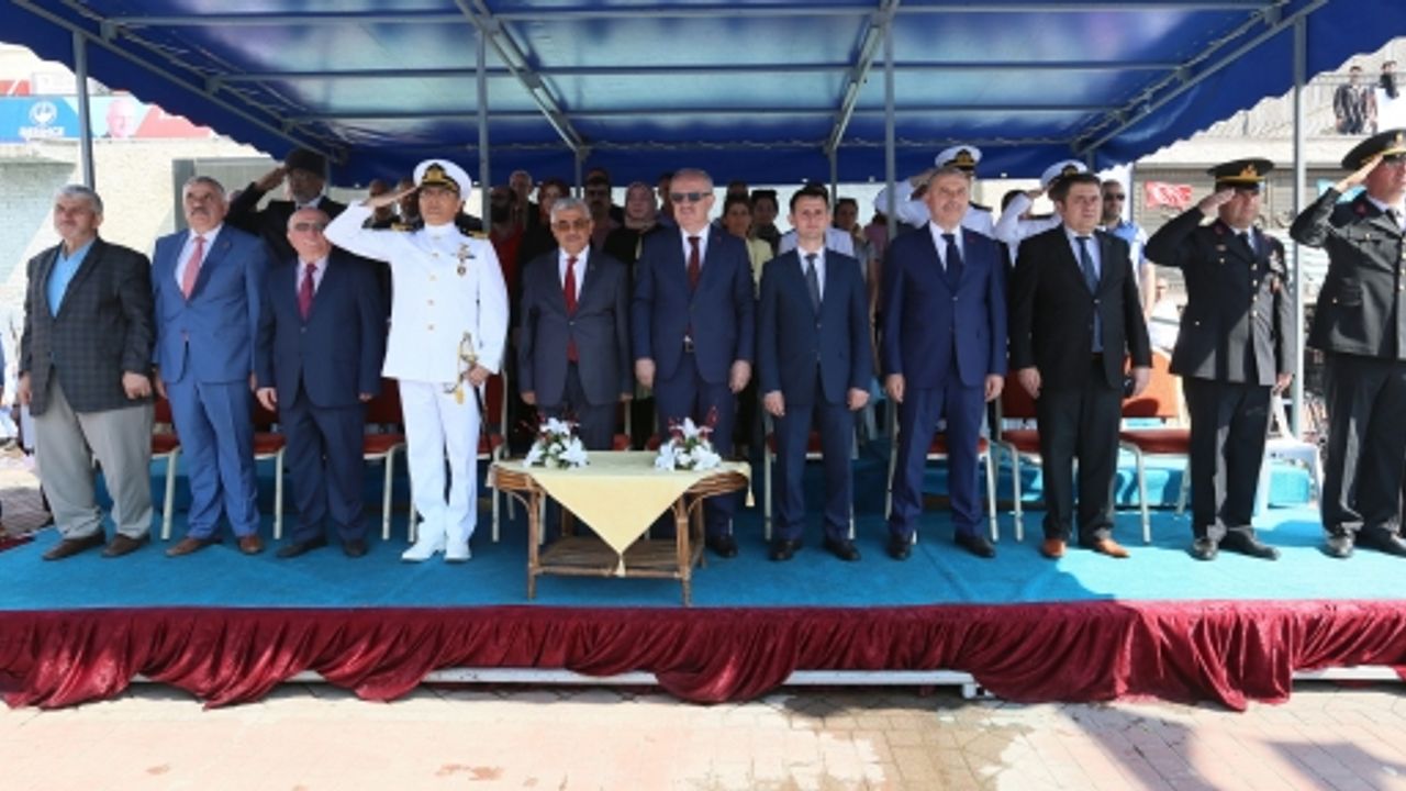 DERİNCE'DE 19 MAYIS COŞKUYLA KUTLANDI