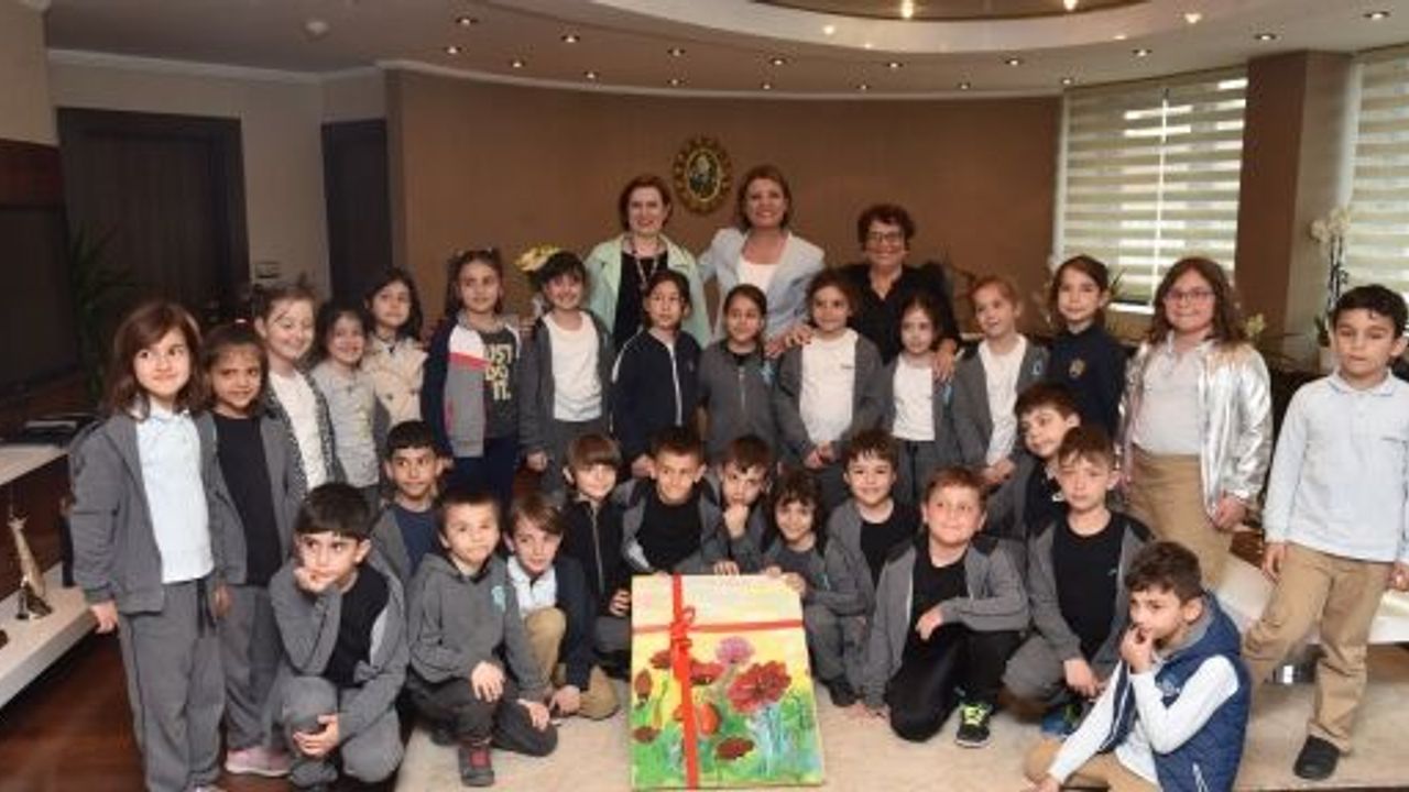 Oğuldan Başkan Anneye Hayırlı Olsun Ziyareti
