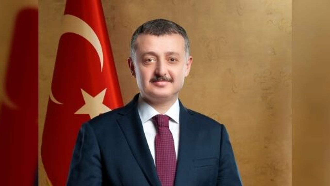 Başkan Büyükakın, Cumhuriyeti Coşkuyla Kutluyoruz