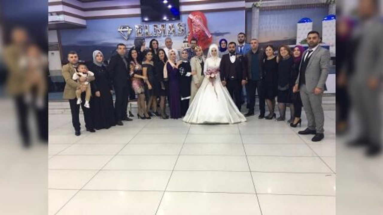 Ethem Alp Düzgün Bekarlığa Veda Etti