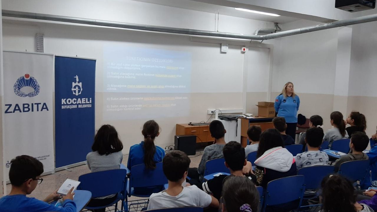 Öğrencilere ‘Zabıta ve Bilinçli Tüketici’ Eğitimi