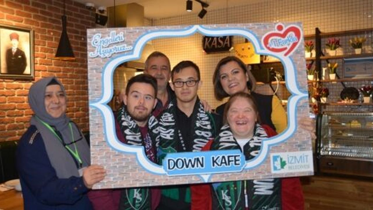 BAŞKAN HÜRRİYET; "AHMET’İN BAŞARISI ENGELLİ KARDEŞLERİMİZE ÖRNEK OLACAK" 