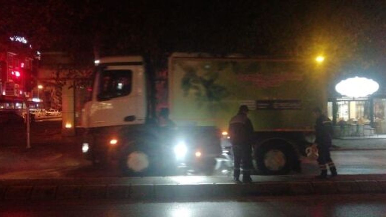    Büyükşehir’den Trafik Kazasına Anında Güvenlik Müdahalesi