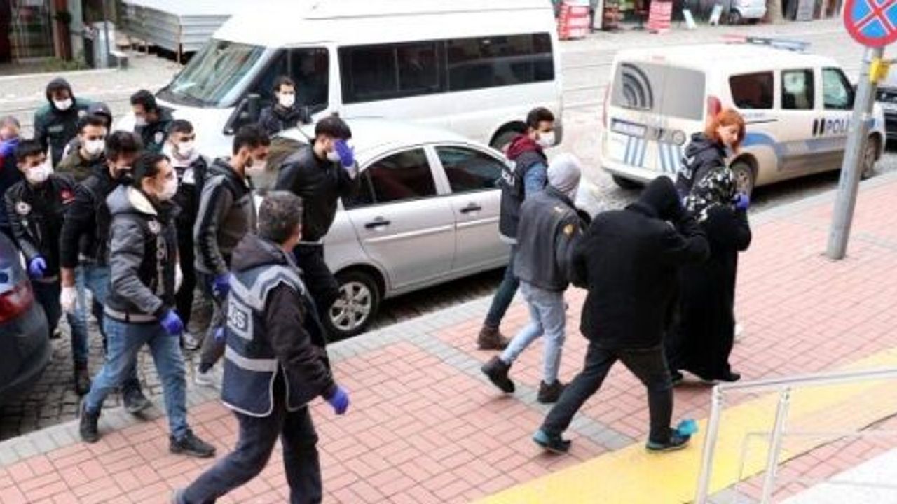 SÜT KUTUSUNDAN BİNLERCE UYUŞTURUCU HAP ÇIKTI