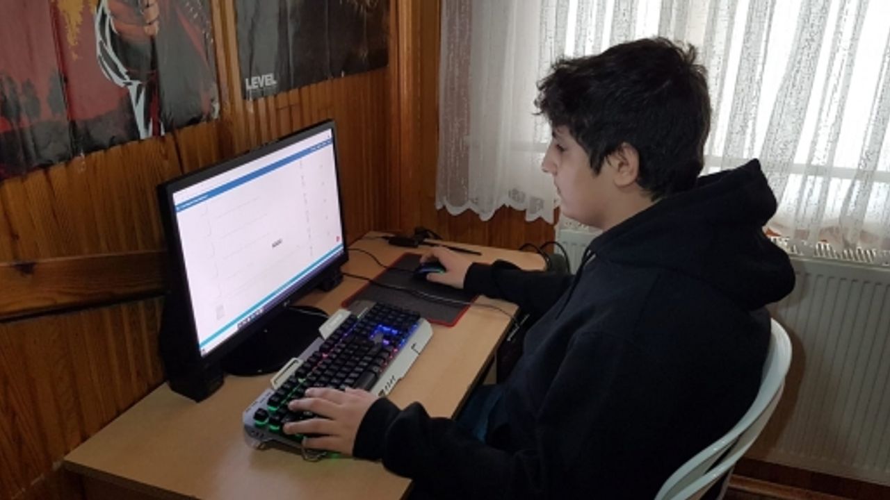 KORONA GÜNLERİNDE BÜYÜKŞEHİR E-KÜTÜPHANEDE ON BİNLERCE KİTAP OKUNDU