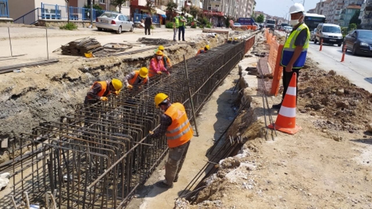 Karamürsel Köprülü Kavşağı’nda Yalova Yönü Çalışmaları Sürüyor