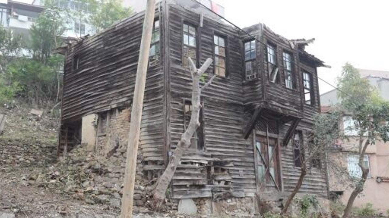 Kentmen’in Torunu, Dede Ocağı İçin İzmit’e Geliyor