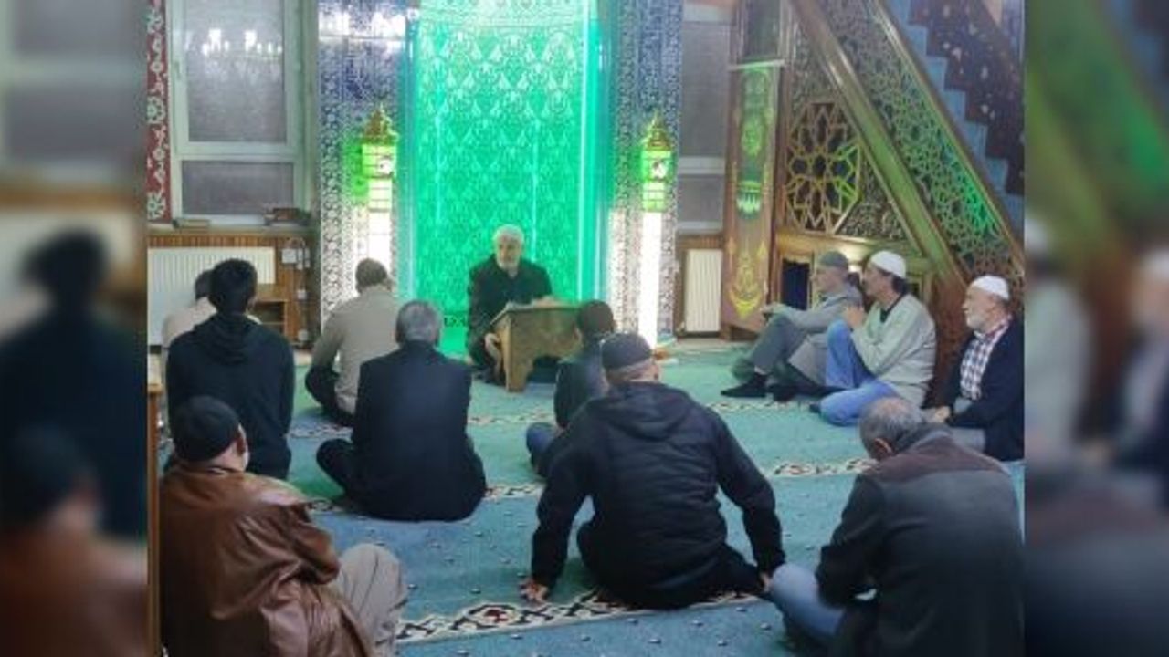 Derince’de Sabah Namazı Buluşmaları Sürüyor