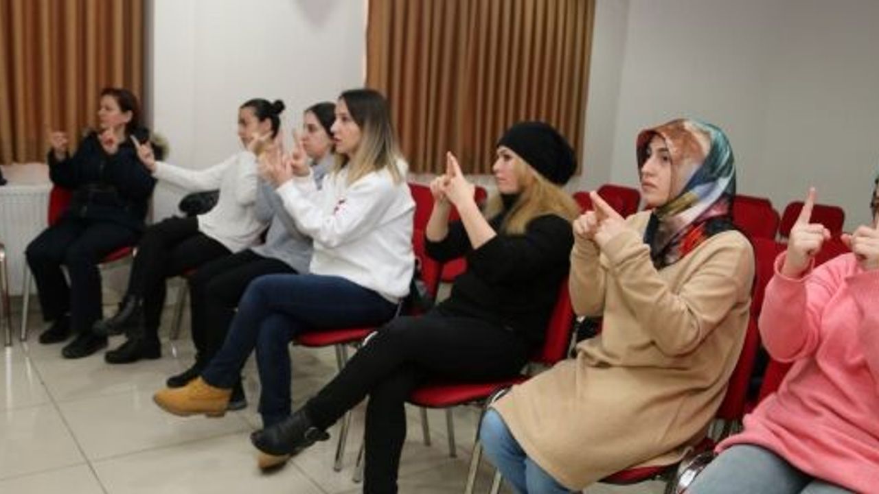 İŞARET DİLİNİ ÖĞRENMENİN EN KOLAY YOLU KO-MEK