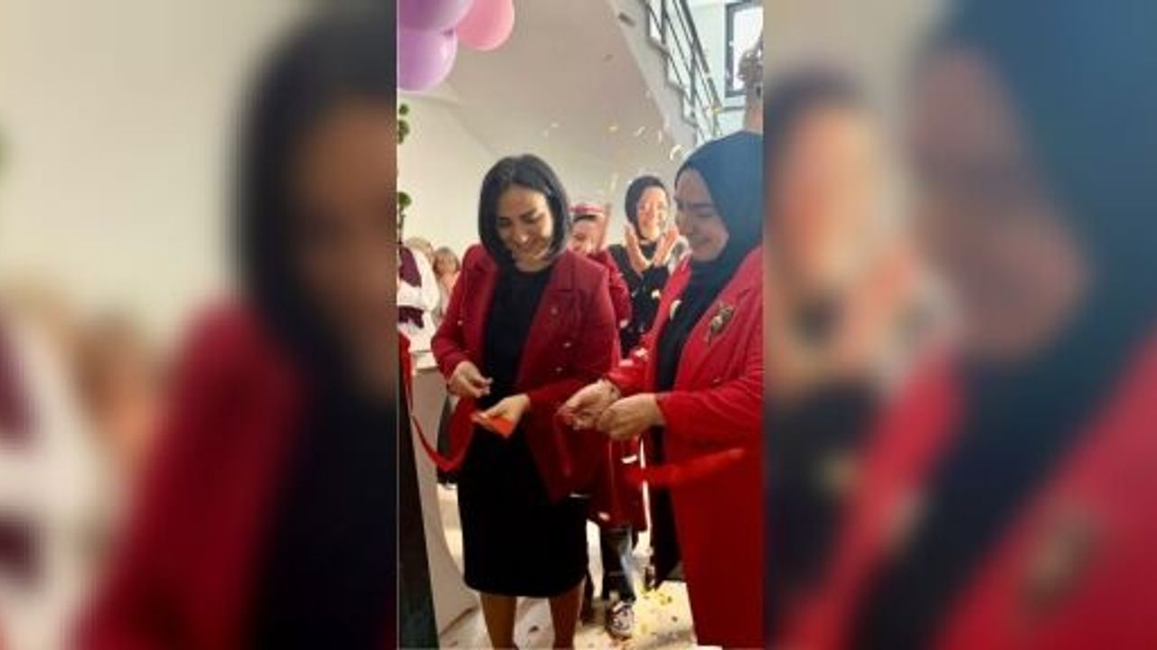 Oya Kıranşal Yeni İşletmesini Törenle Açtı