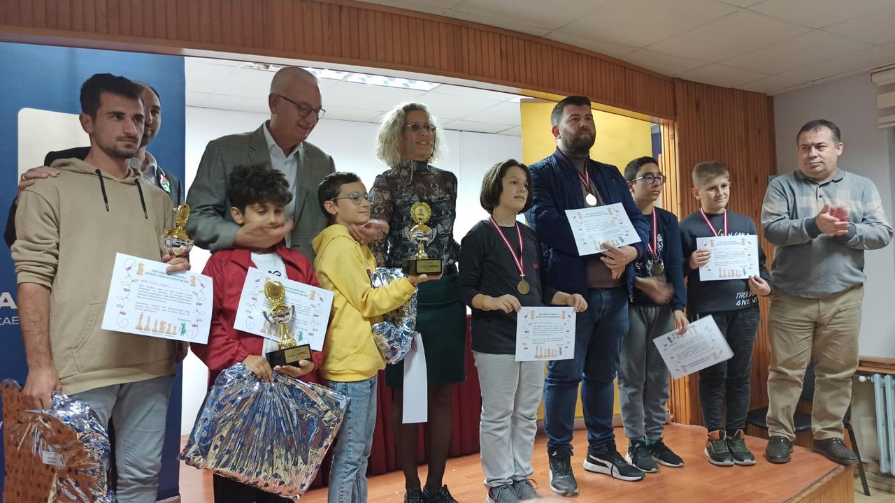 Yeşil Satranç İle, Kocaeli Ve İstanbullu Satranç Severler Gebze’de ‘Şah’ Dedi