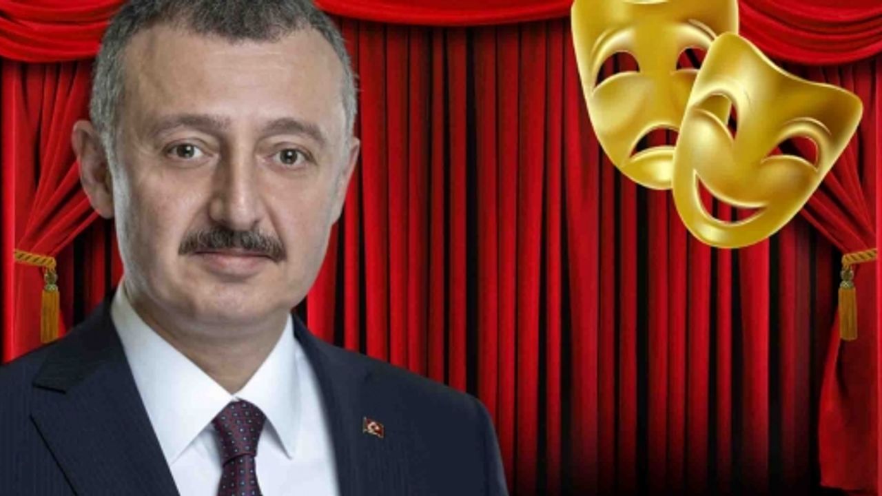Başkan Büyükakın: “Tiyatro Kültürleri Ayakta Tutar”