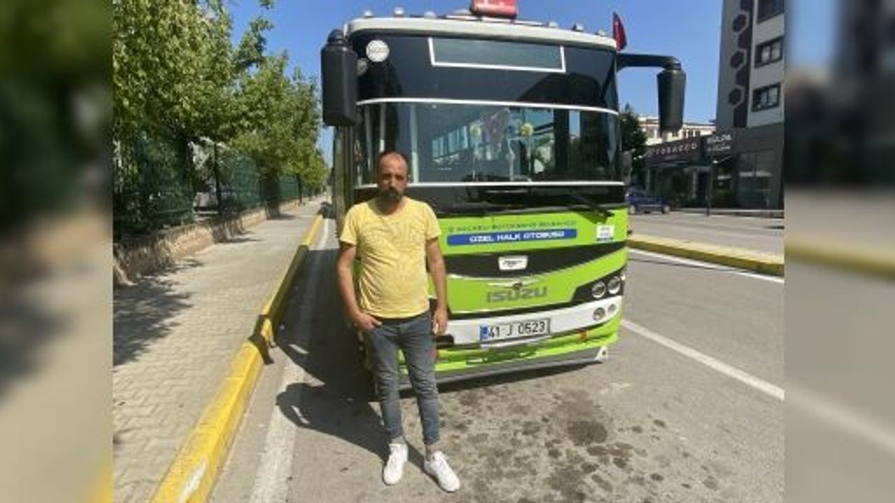 Rahatsızlanan Yolcuyu Güzergahını Değiştirip Hastaneye Yetiştirdi