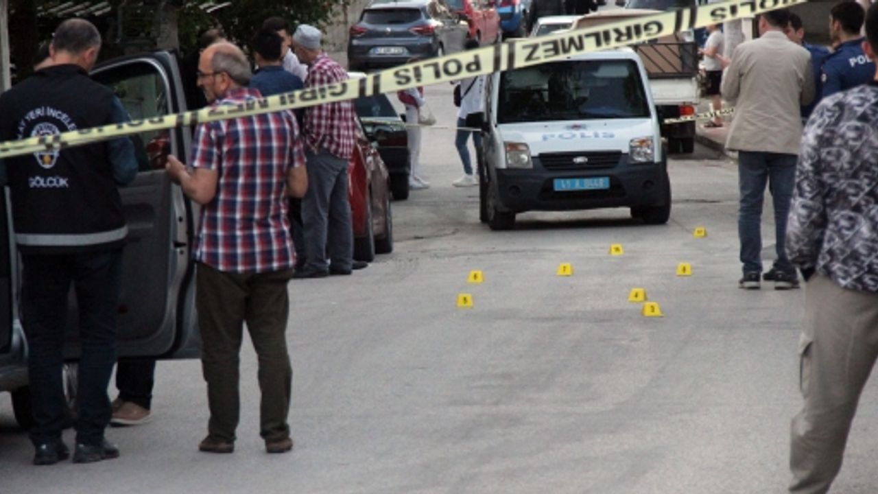 Mahkeme Salonunda Gerginlik: Taraflar Birbirlerinin Üstüne Yürüdü