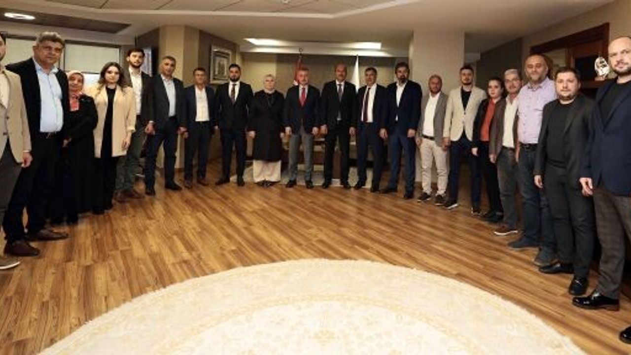 Büyükakın, “Bizim İçin Milletimize Hizmetkârlık Yapmak En Büyük Şeref Payesidir”