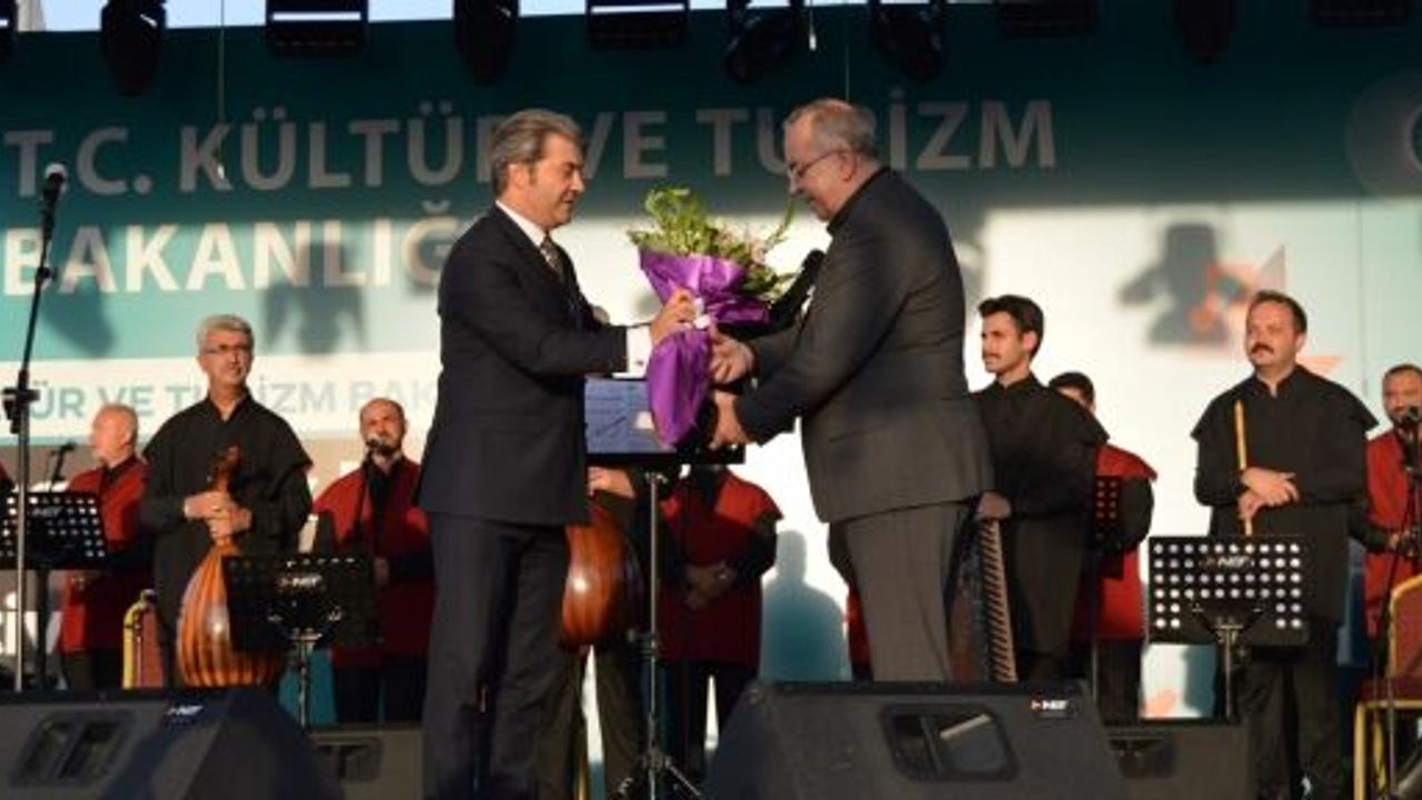 Büyükşehir TDM Korosu Konya Festivali’nde Göz Doldurdu