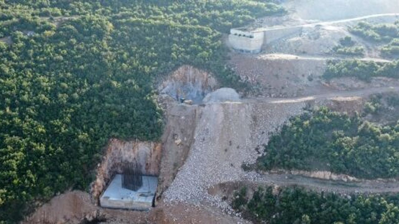 Dilovası Hastane Yolunda Köprü Ayakları Yükseliyor