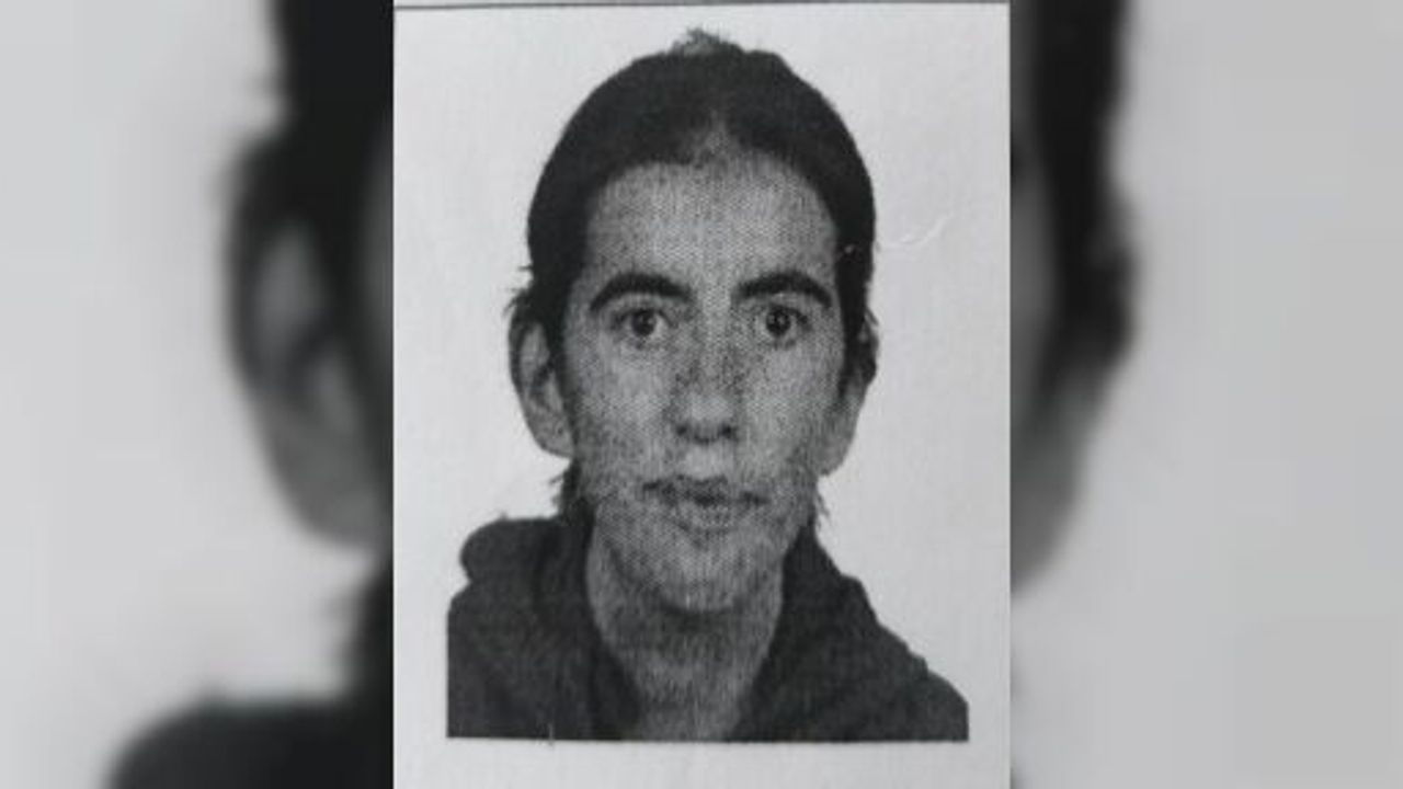 KÖRFEZLİ ELANUR'DAN 2 GÜNDÜR HABER ALINAMIYOR