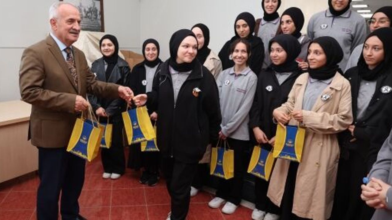 Derince Kız Anadolu İmam Hatip  Lisesi Gururumuz Oldu