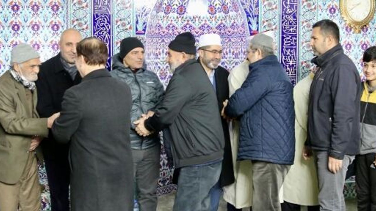 Başkan Söğüt  Sabah Namazında Halk İle Buluştu