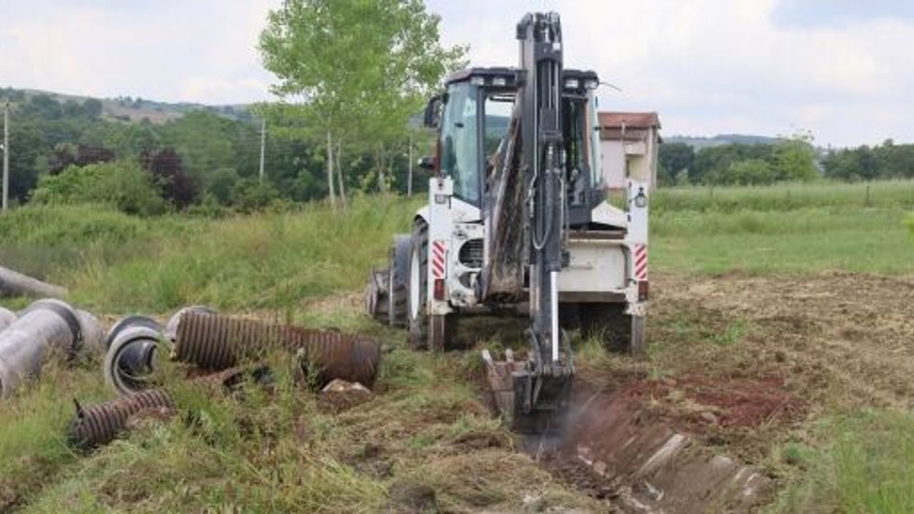 Tarıma Can Veren Sulama Kanalları Temizleniyor
