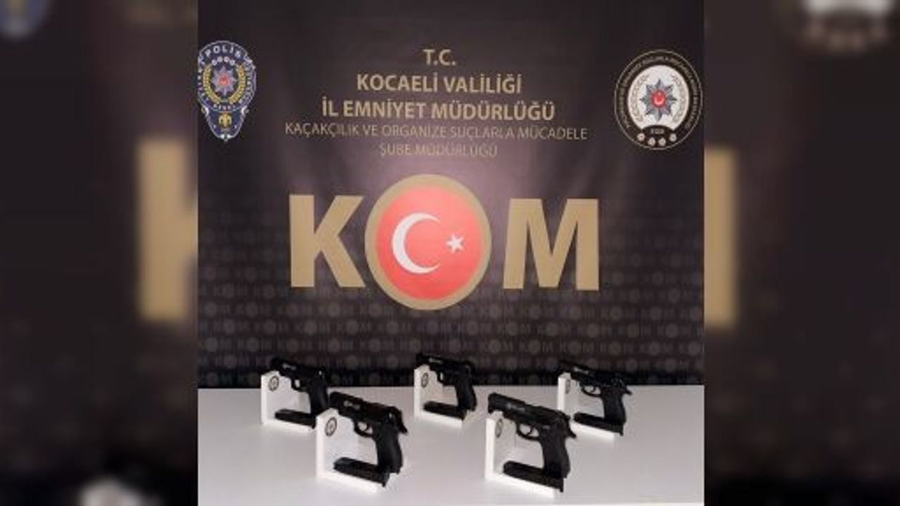Kargo İle Kaçak Silah Sevkiyatına Polis Engeli