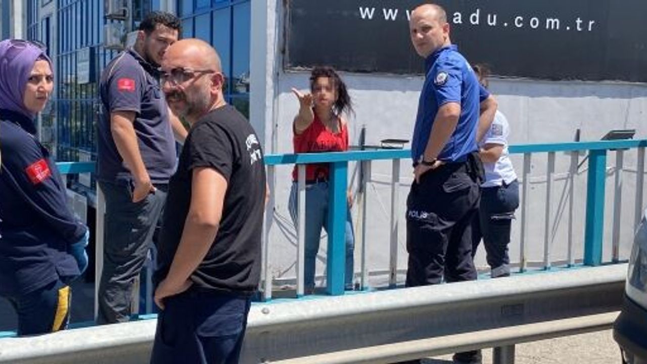 KÖPRÜYE ÇIKAN GENÇ KIZI POLİS İKNA ETTİ
