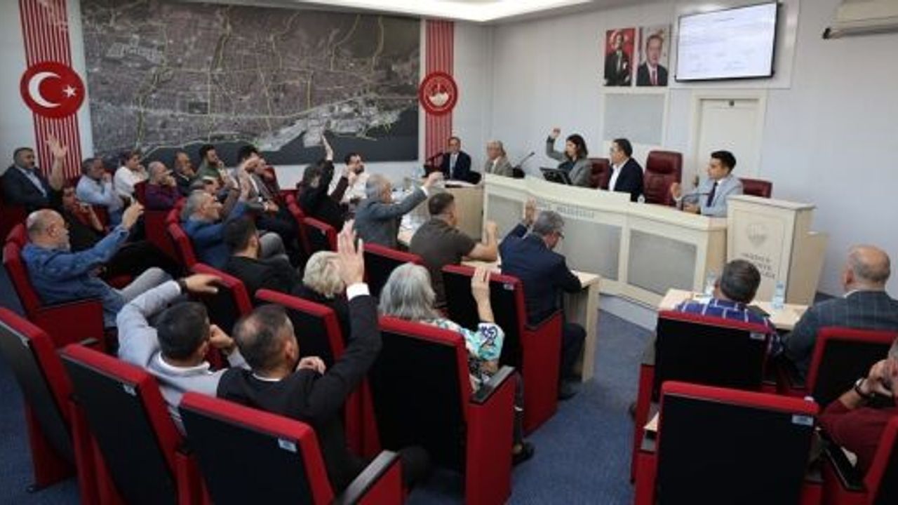 Derince Meclisi’nde İki Madde Görüşüldü