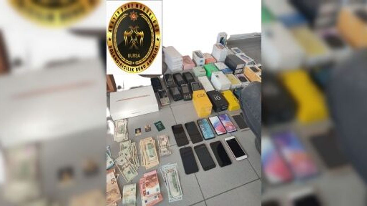 iPhone Sevdası 6 Milyon Liradan Etti
