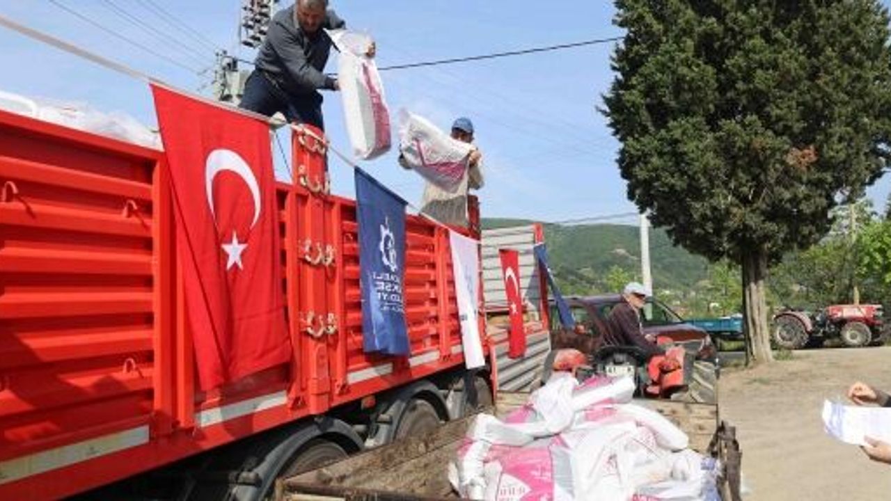 Büyükşehir’den Üreticiye Yüzde 50 Hibeli Gübre