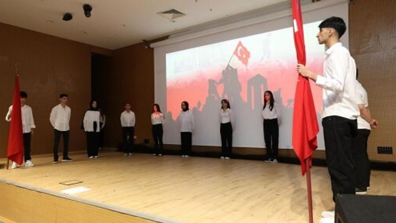 İstiklal Marşı’nın Kabulünün 104. Yıl Dönümü Dilovası’nda Anıldı