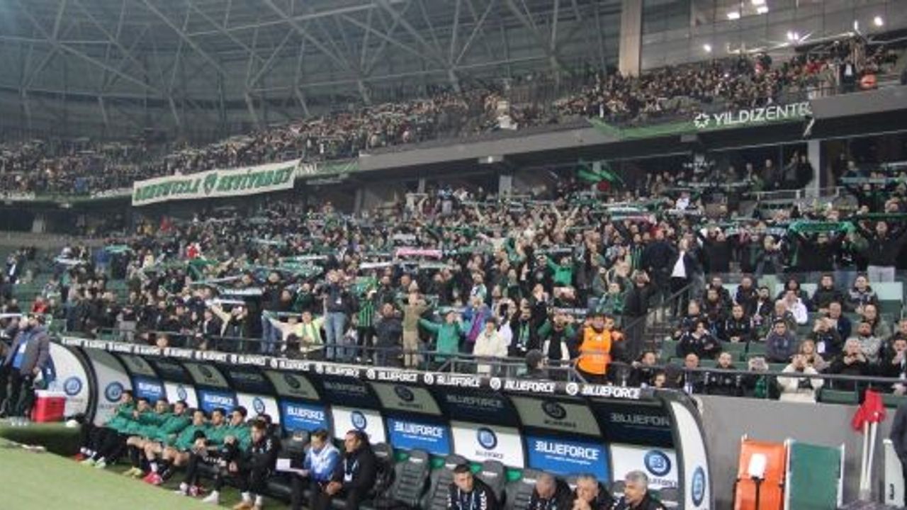 KOCAELİSPOR-SAKARYASPOR MAÇI BİLETLERİ KARABORSAYA DÜŞTÜ!